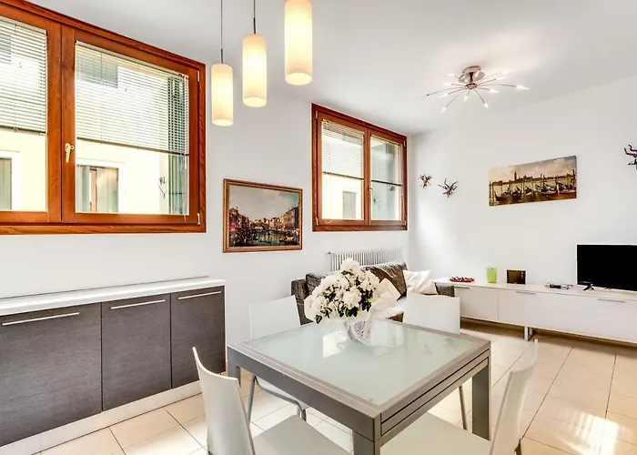 Apartment Priuli Canal View